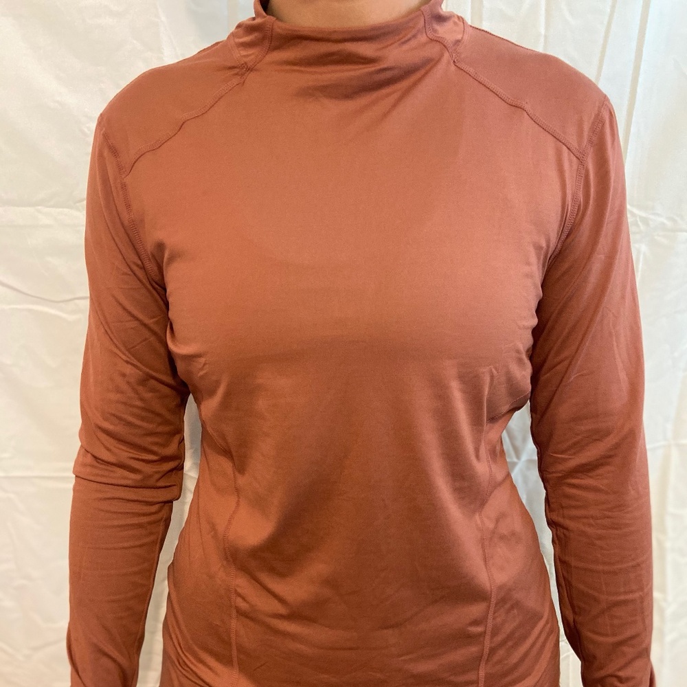 Fabletics Phoenix Long Sleeve Top